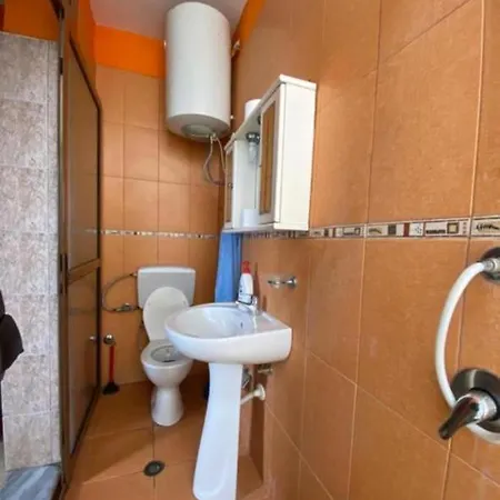 Durres Apartment Appartamento